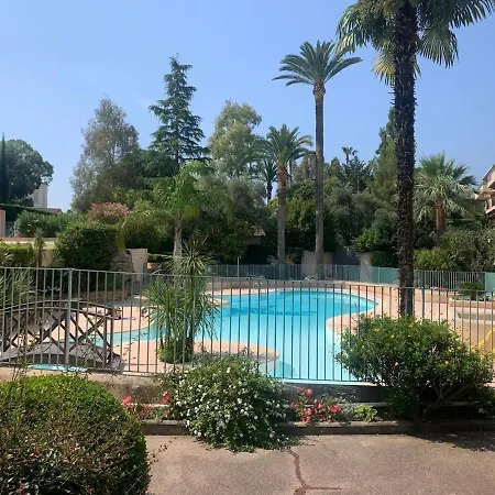 Appt 2ch 90m2 Avec Terrasse 40m2, Piscine Et Tennis * Cannes